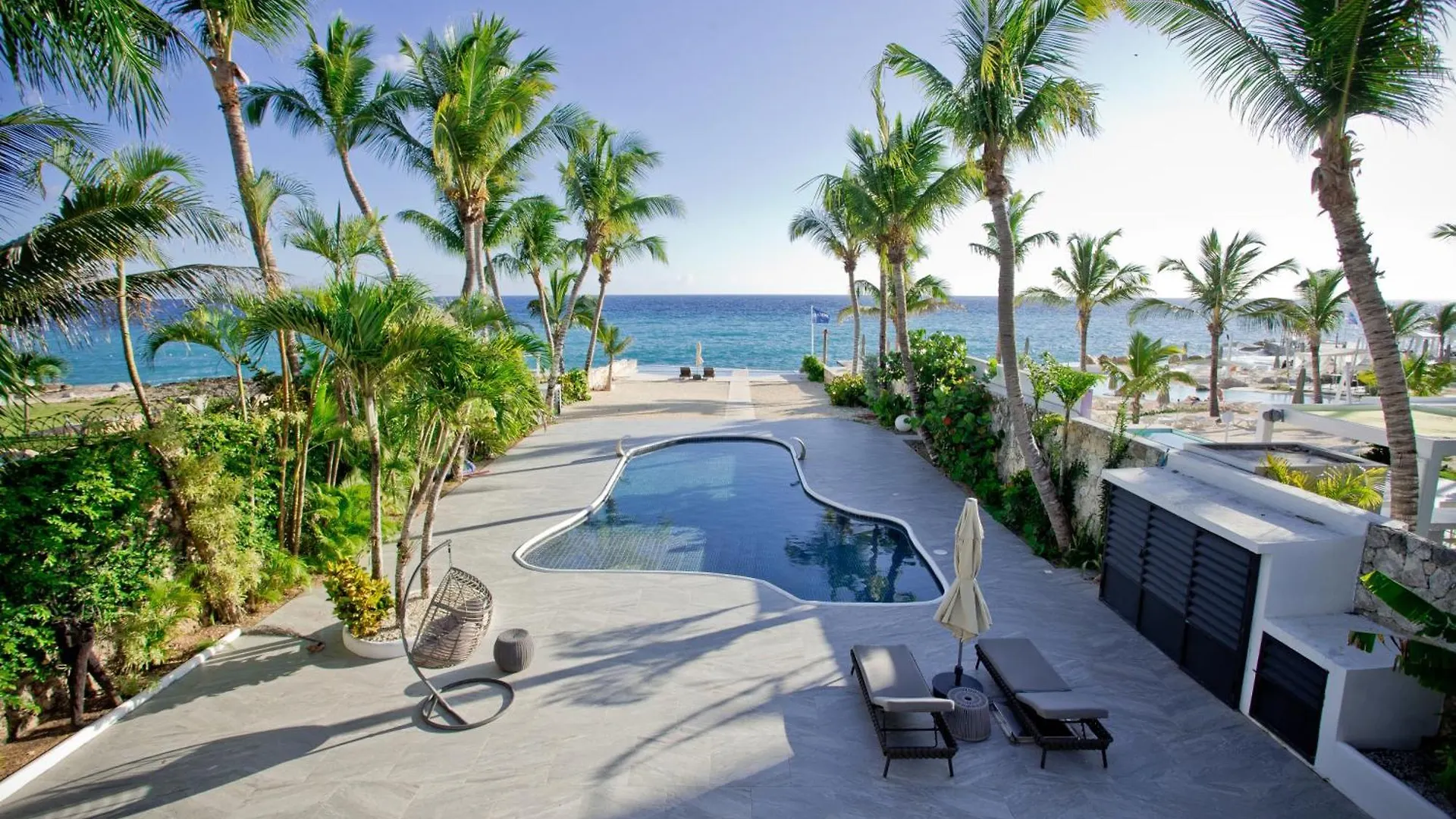 Tracadero Beach Club & Holidays Rentals Bayahibe 5*,
