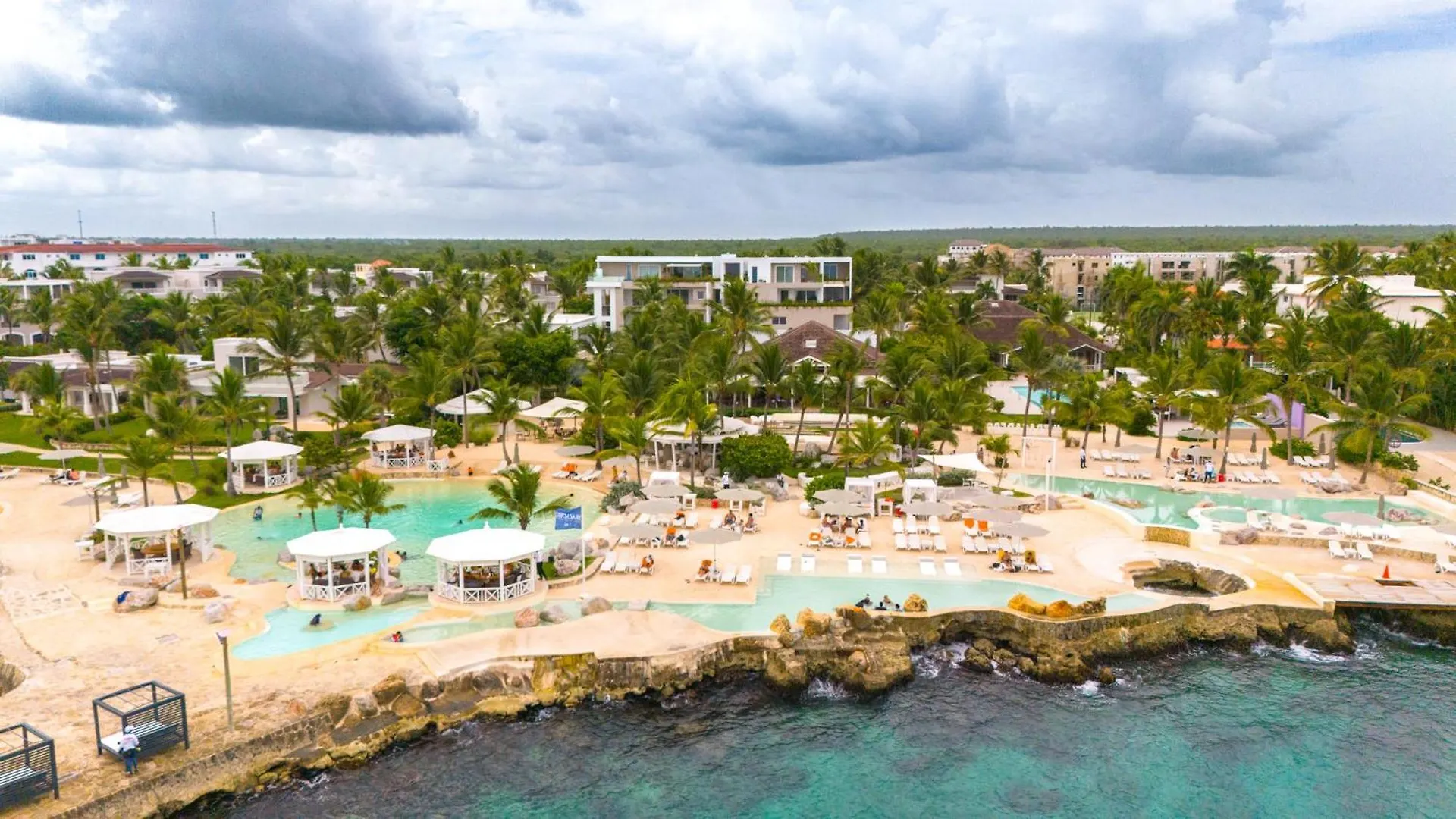 Tracadero Beach Club & Holidays Rentals Bayahibe 5*,