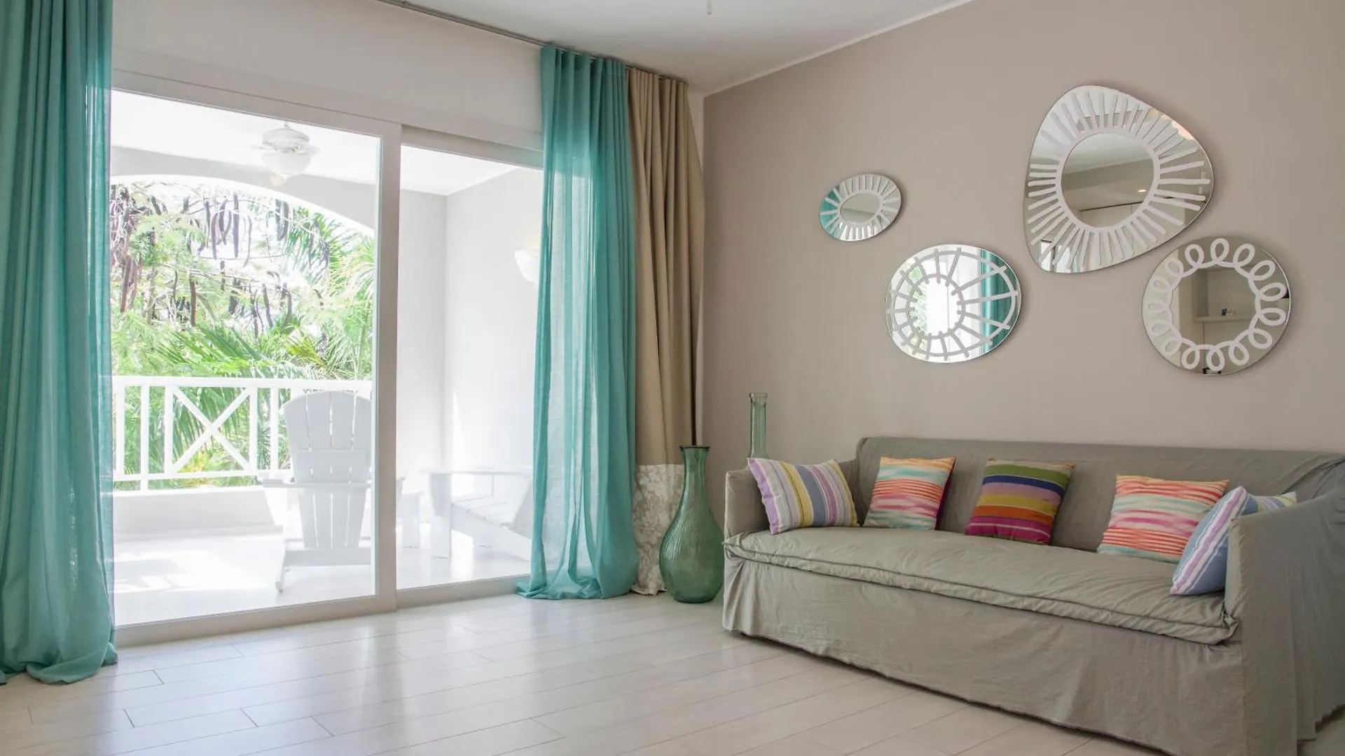 Tracadero Beach Club & Holidays Rentals Bayahibe Resort
